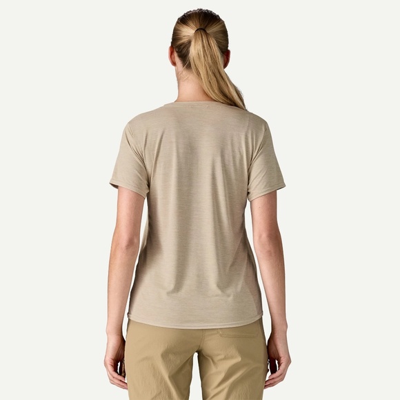 Patagonia Women's Capilene Cool Daily Tee NWT - Picture 2 of 8